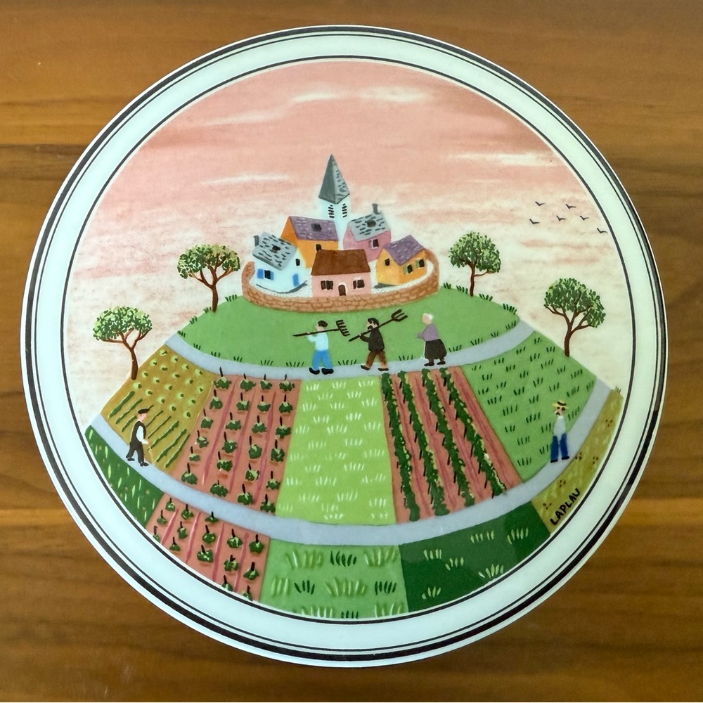 Villeroy & Boch Design porcelain Naïf lidded dish or trinket box